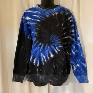 Evenly Tie-dyed shirt